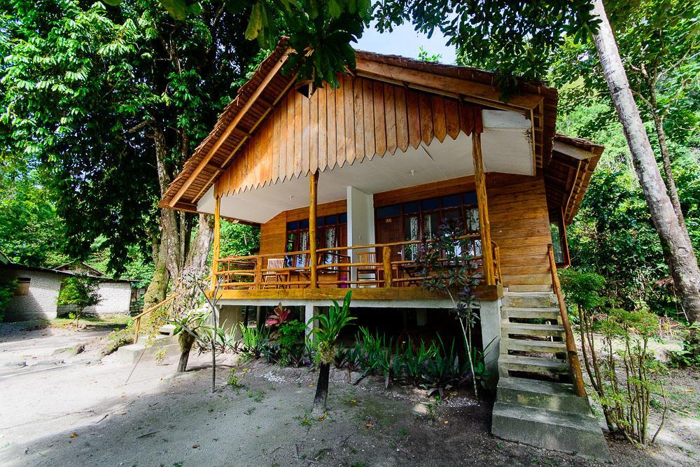 Ora Beach Resort Seleman Exterior photo